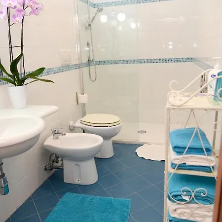 With One Bedroom In With Furnished Terrace And Wifi 3 Km From The Beach Scanzano Jonico