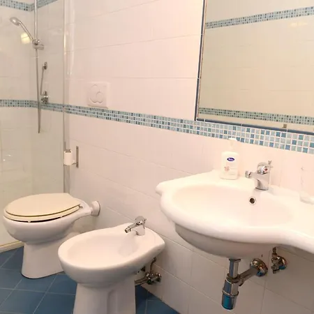 With One Bedroom In With Furnished Terrace And Wifi 3 Km From The Beach Scanzano Jonico